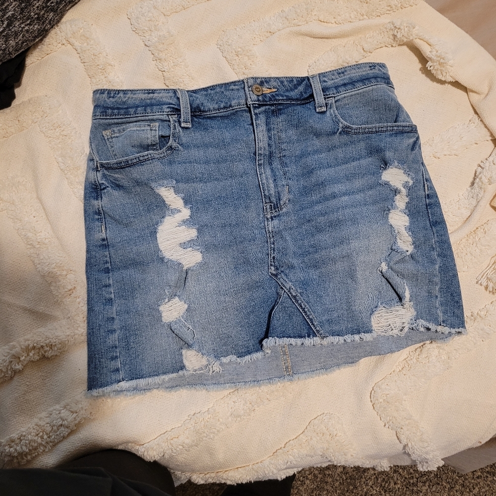 Hollister California High Rise Vintage Stretch Mini Skirt